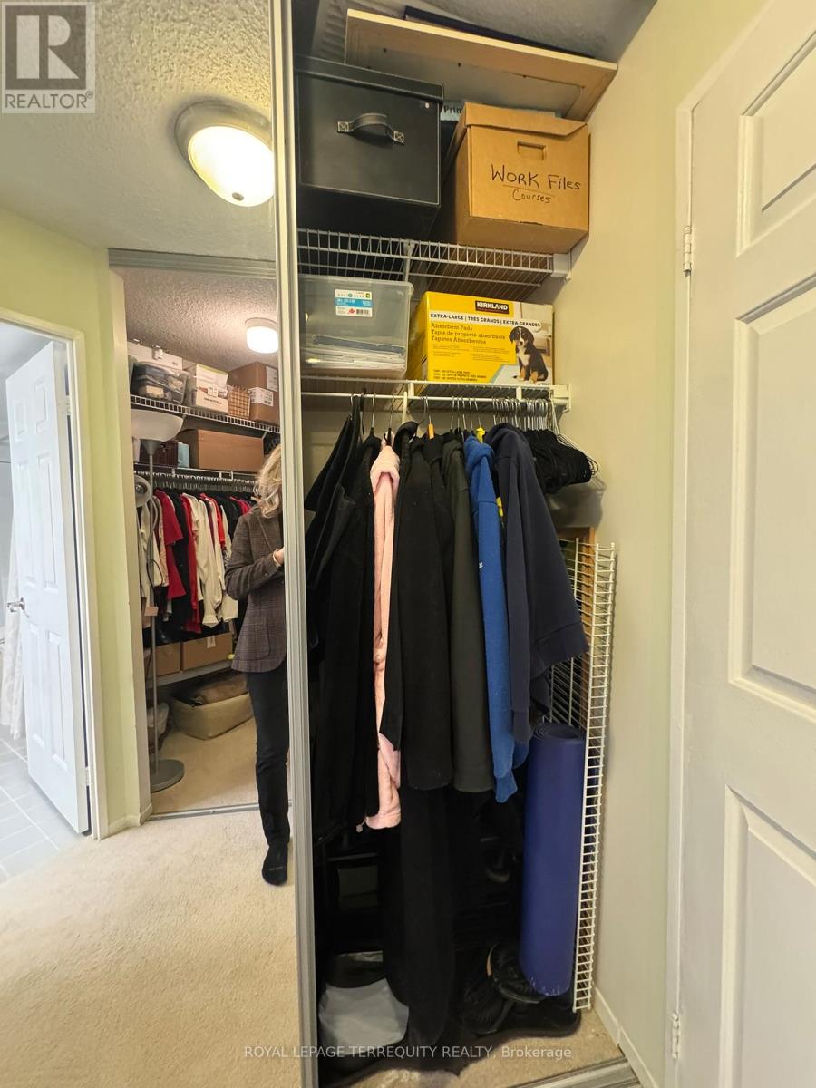 833 - 22 Southport Street, Toronto, Ontario M6S 4Y9 - Photo 30 - W12862636