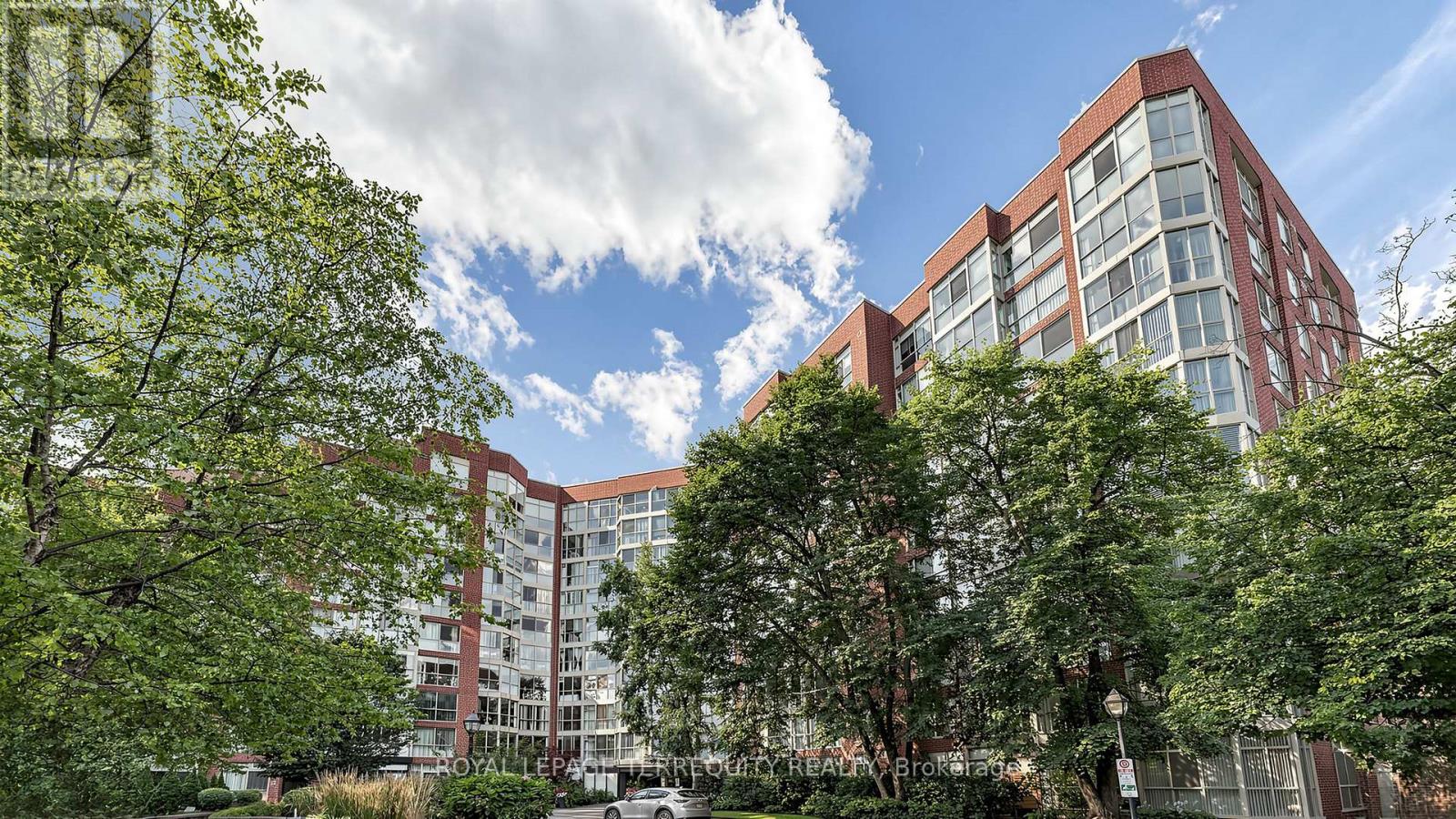 833 - 22 Southport Street, Toronto, Ontario M6S 4Y9 - Photo 45 - W12862636