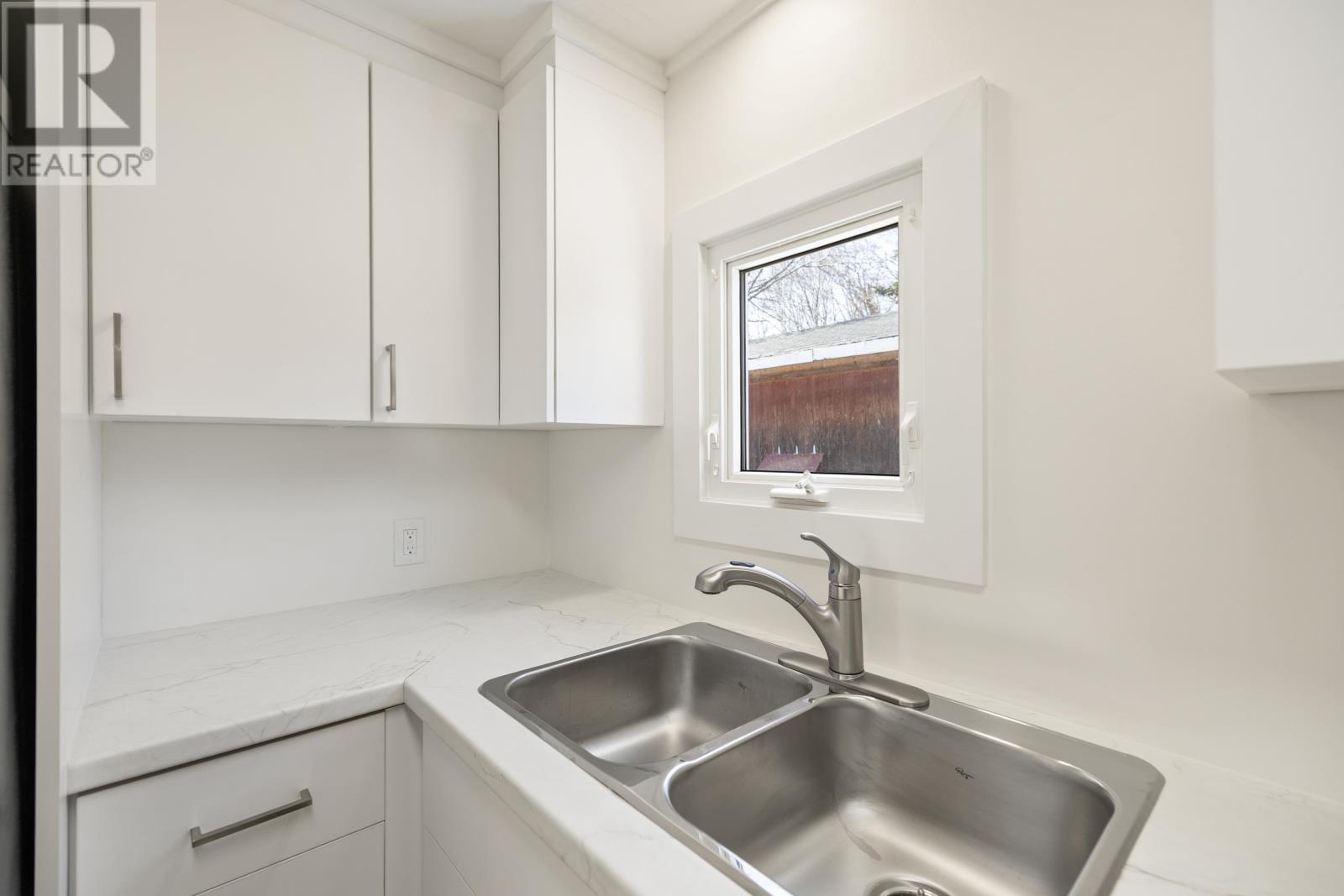 9 Oakwood Crescent, Charlottetown, Prince Edward Island  C1A 6P9 - Photo 11 - 202607086