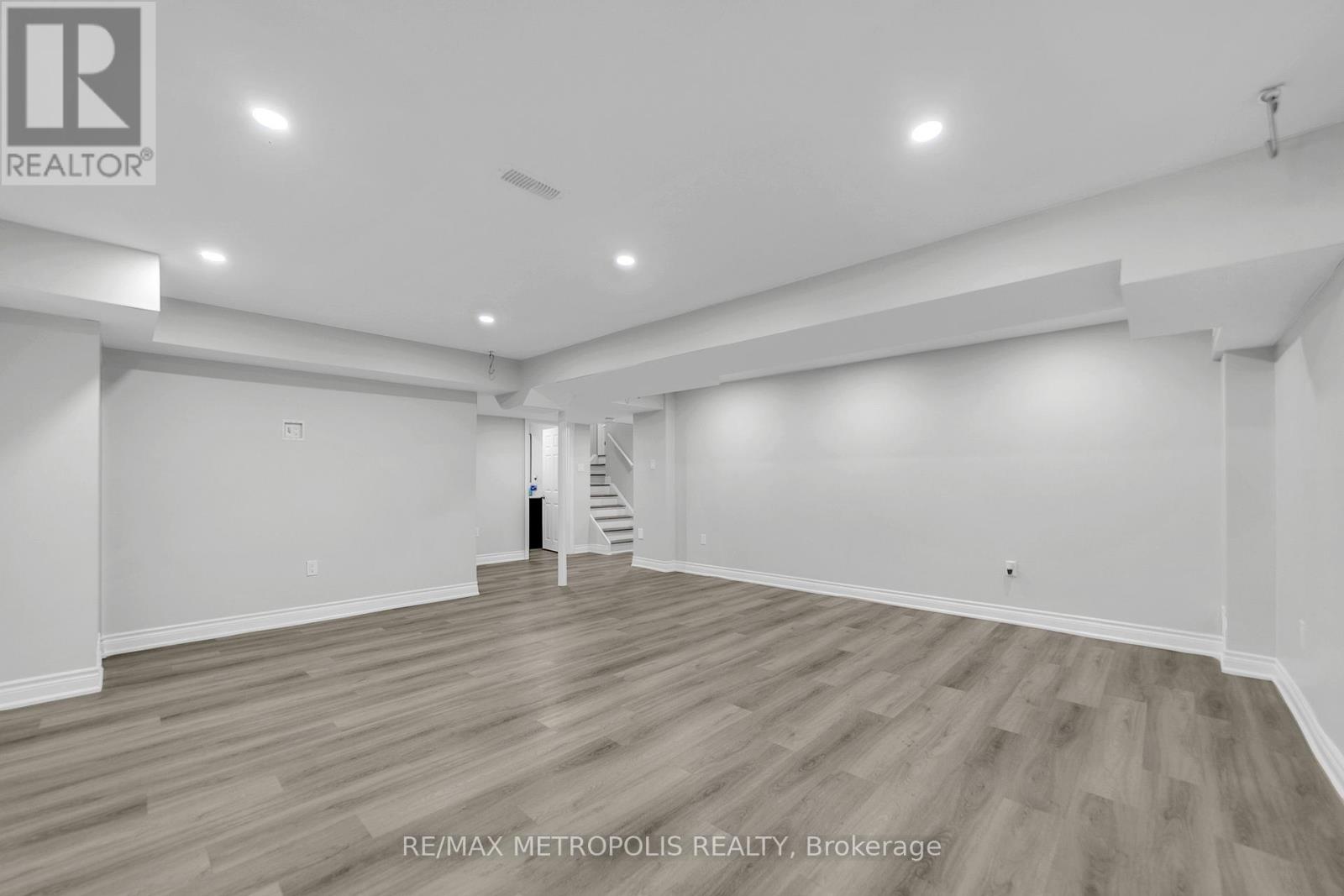 80 Pridham Place, New Tecumseth (Tottenham), Ontario  L0G 1W0 - Photo 28 - N12986792