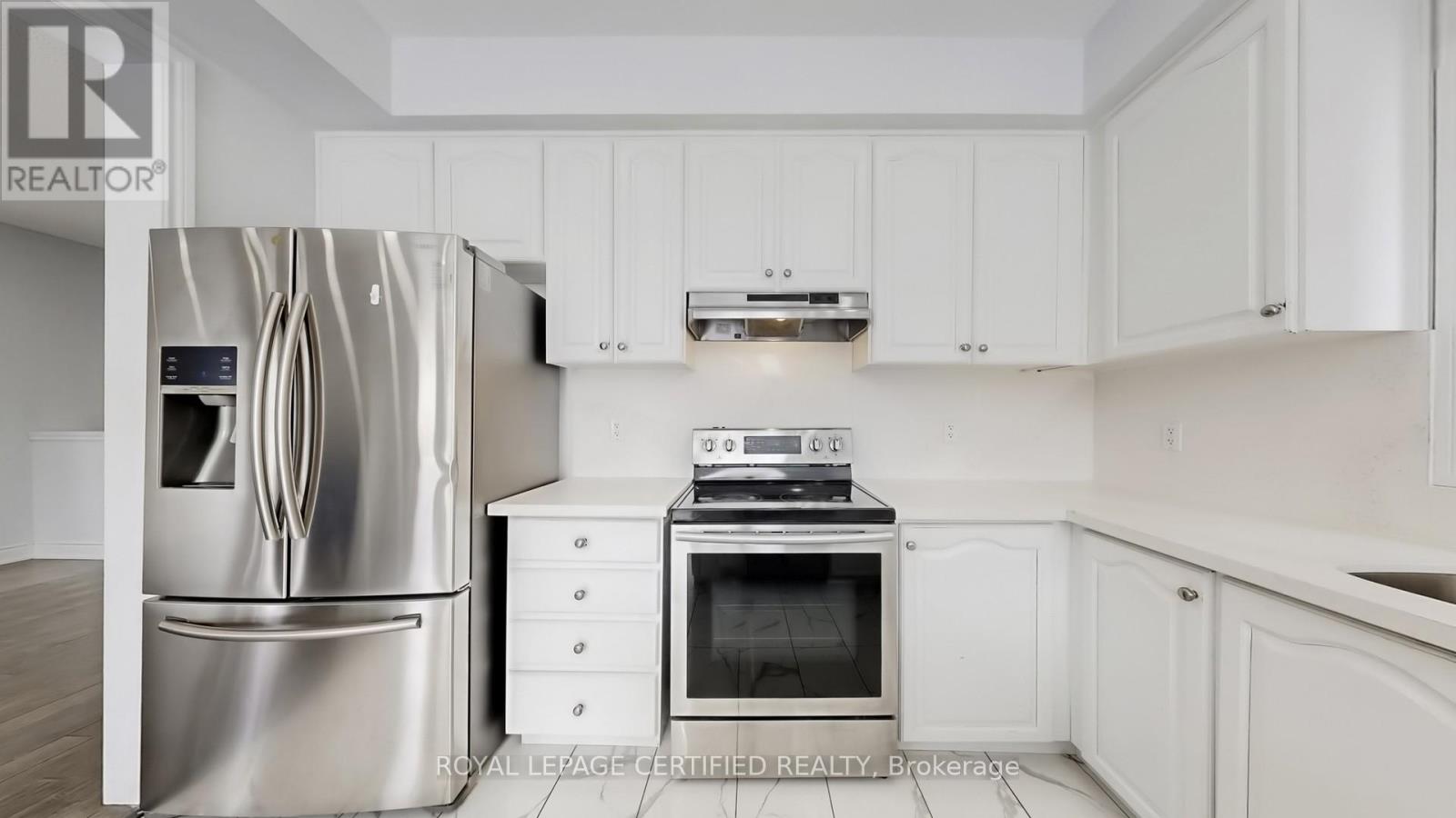 62 Heritage Street, Bradford West Gwillimbury (Bradford), Ontario  L3Z 0X4 - Photo 13 - N12986808