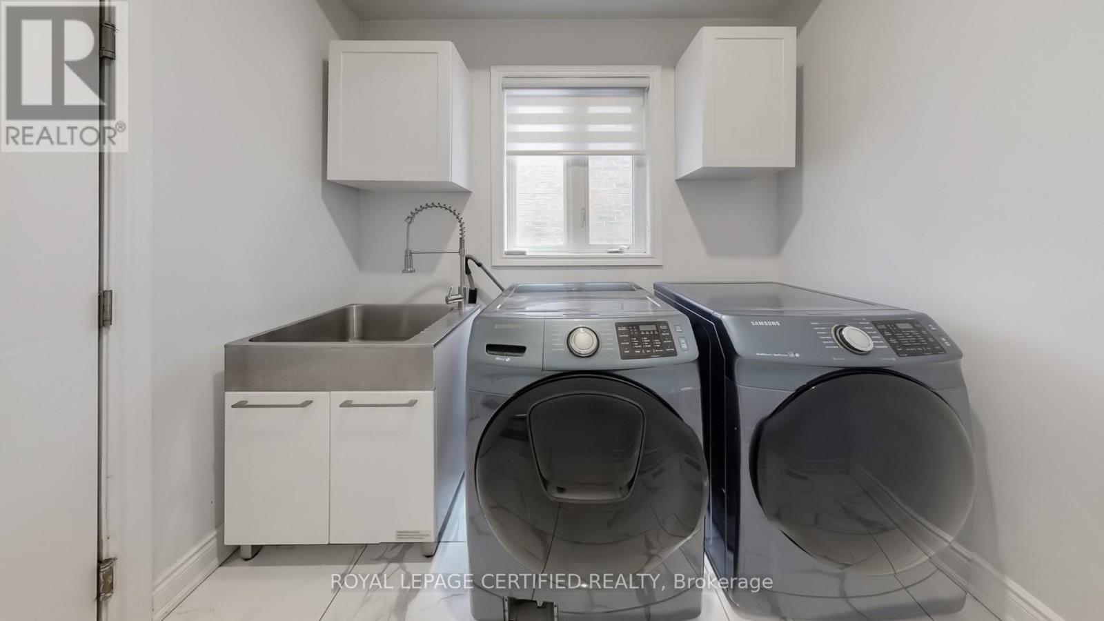 62 Heritage Street, Bradford West Gwillimbury (Bradford), Ontario  L3Z 0X4 - Photo 19 - N12986808