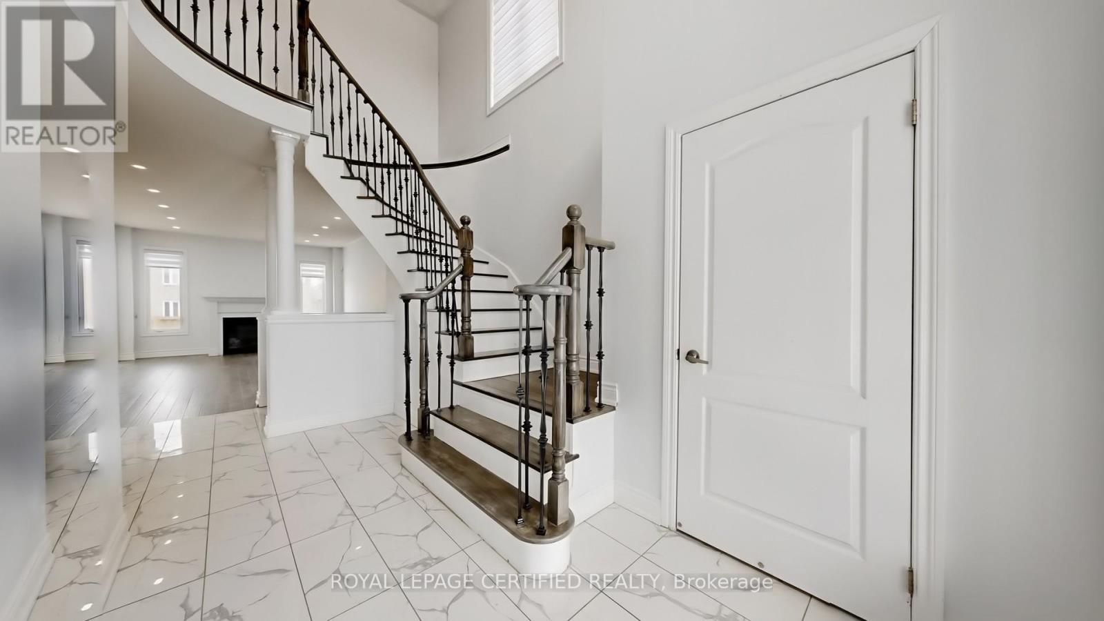 62 Heritage Street, Bradford West Gwillimbury (Bradford), Ontario  L3Z 0X4 - Photo 20 - N12986808