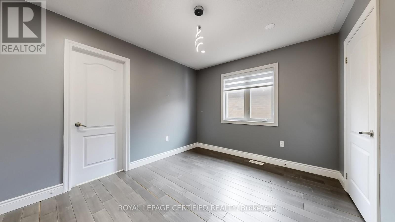 62 Heritage Street, Bradford West Gwillimbury (Bradford), Ontario  L3Z 0X4 - Photo 39 - N12986808