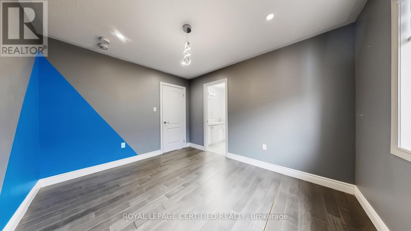 62 Heritage Street, Bradford West Gwillimbury (Bradford), Ontario  L3Z 0X4 - Photo 41 - N12986808