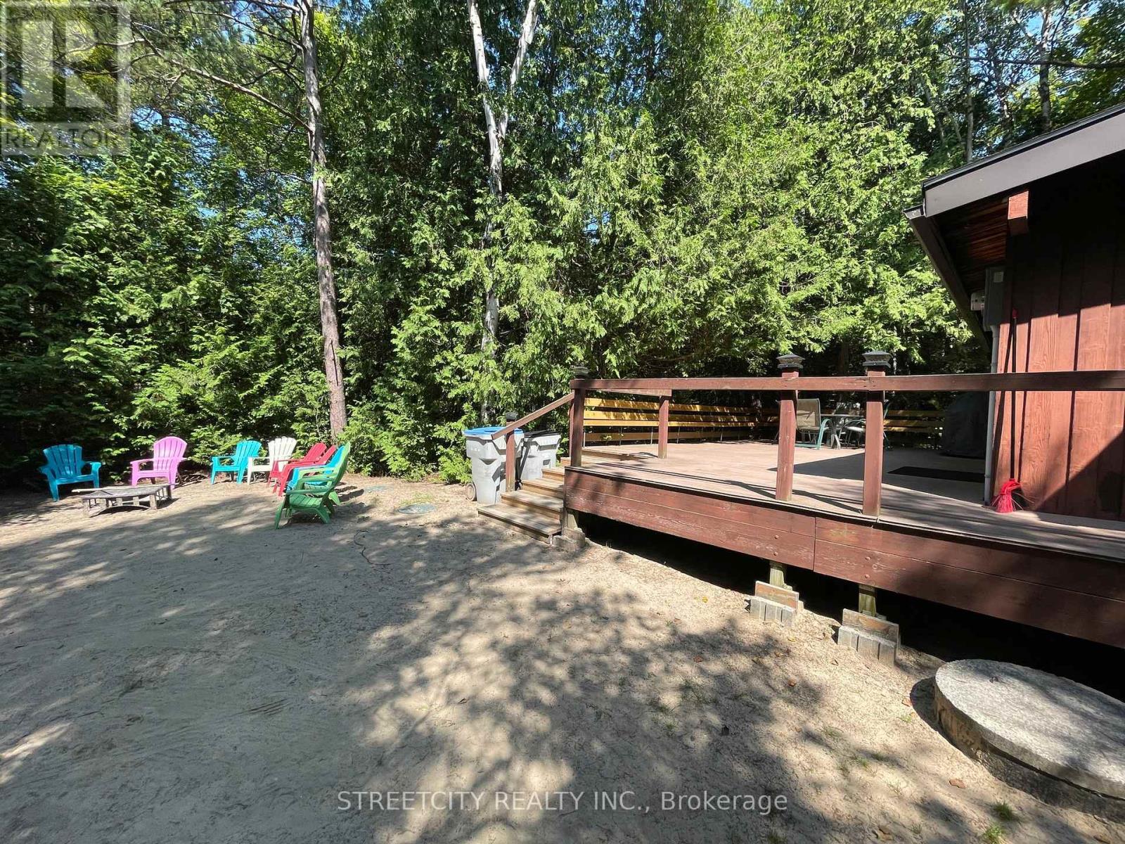 6418 Robert Avenue, Lambton Shores, Ontario  N0N 1J0 - Photo 30 - X12975180