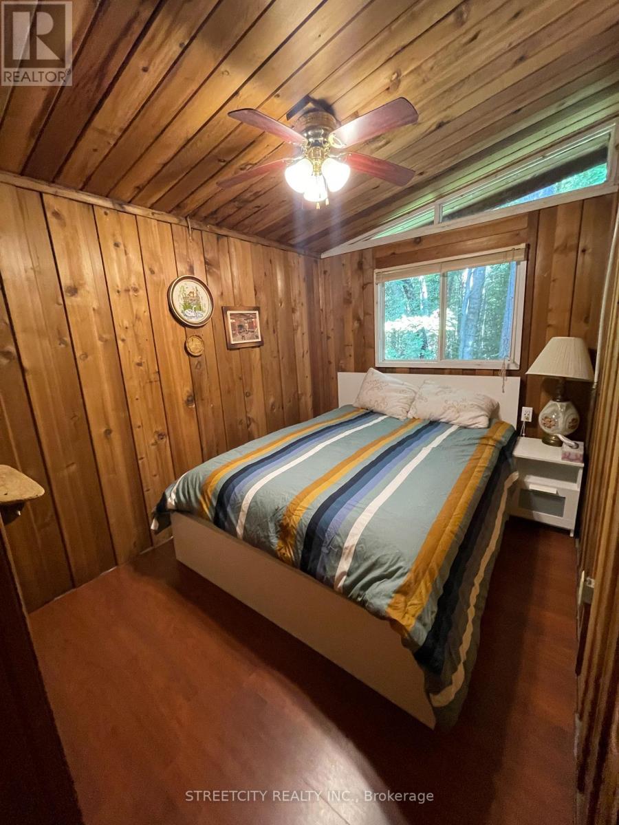 6418 Robert Avenue, Lambton Shores, Ontario  N0N 1J0 - Photo 37 - X12975180