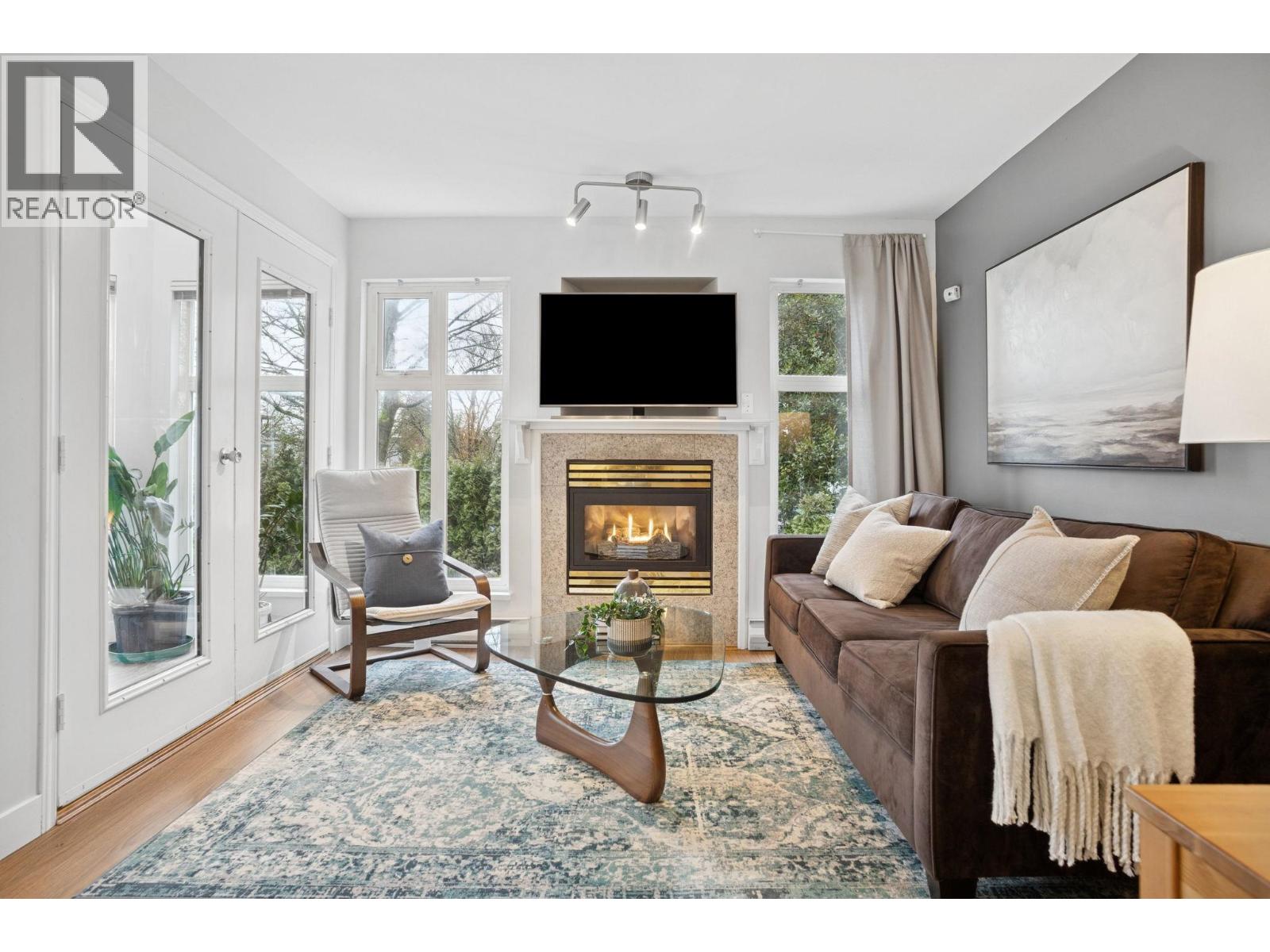 201 1099 W 71st Avenue, Vancouver, British Columbia  V6P 6Y5 - Photo 2 - R3079981