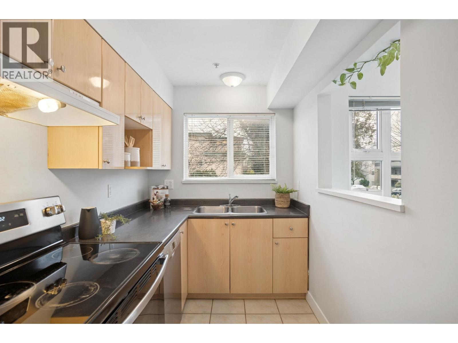 201 1099 W 71st Avenue, Vancouver, British Columbia  V6P 6Y5 - Photo 10 - R3079981