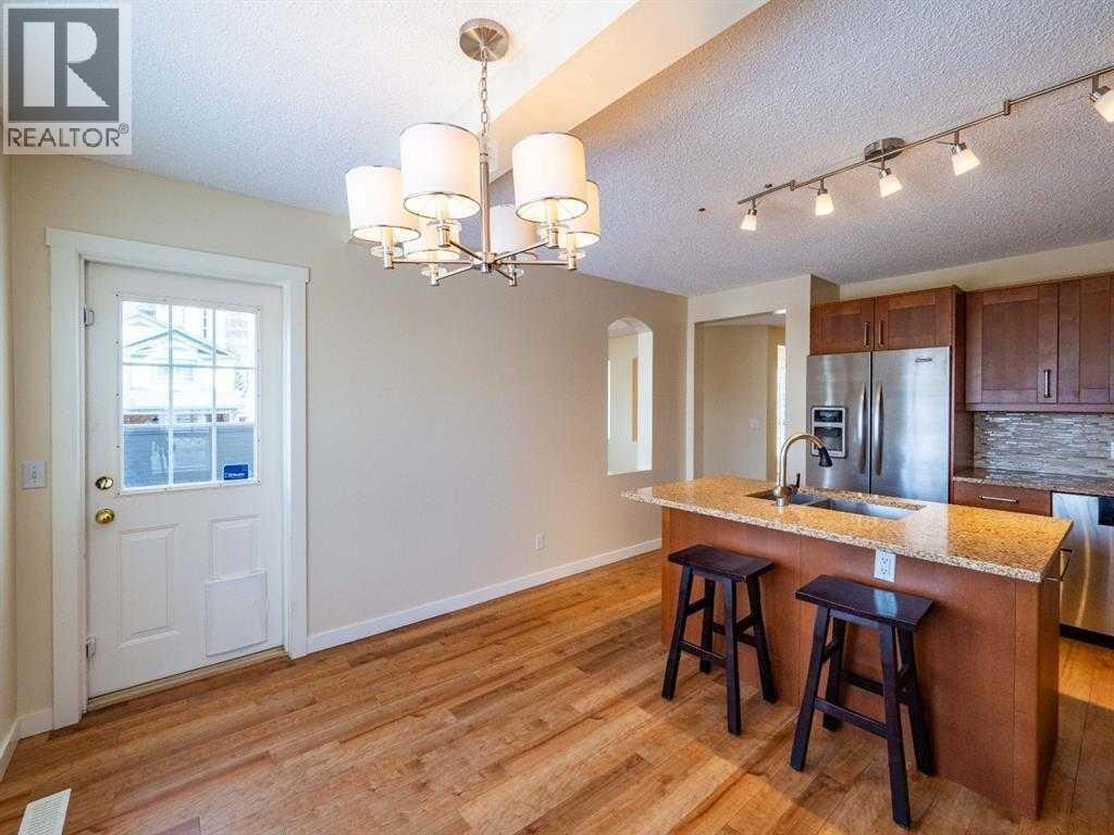101 Westpoint Gardens, Calgary, Alberta  T3H 4M4 - Photo 6 - A2299192