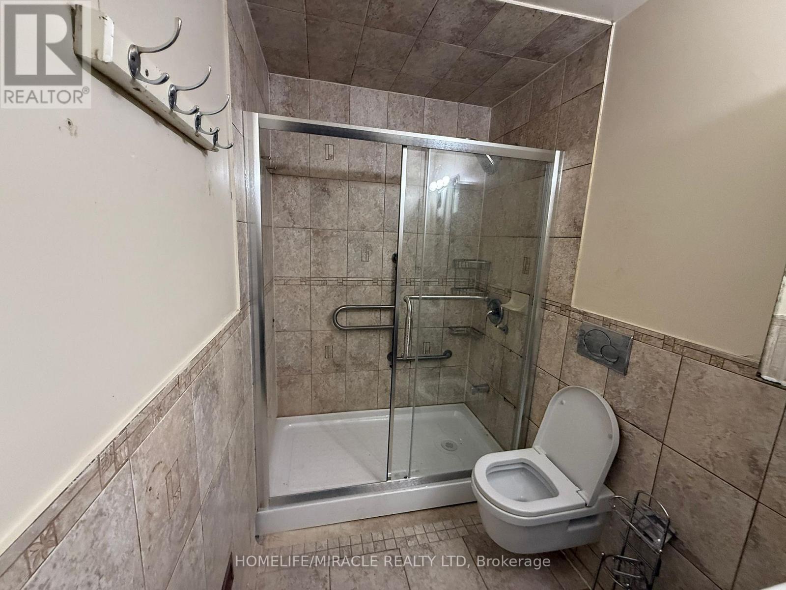24-24 Guildford Crescent, Brampton, Ontario  L6S 3K2 - Photo 6 - W12986772