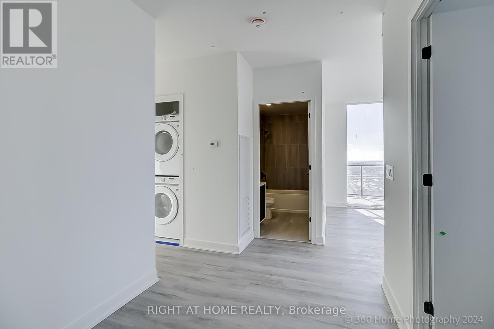 1809 - 36 Zorra Street, Toronto, Ontario  M8Z 0G5 - Photo 6 - W12986776