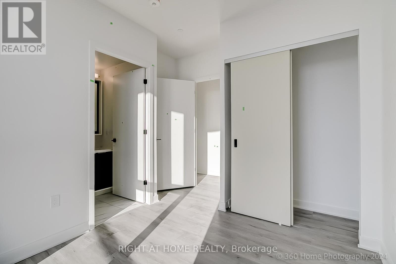 1809 - 36 Zorra Street, Toronto, Ontario  M8Z 0G5 - Photo 9 - W12986776