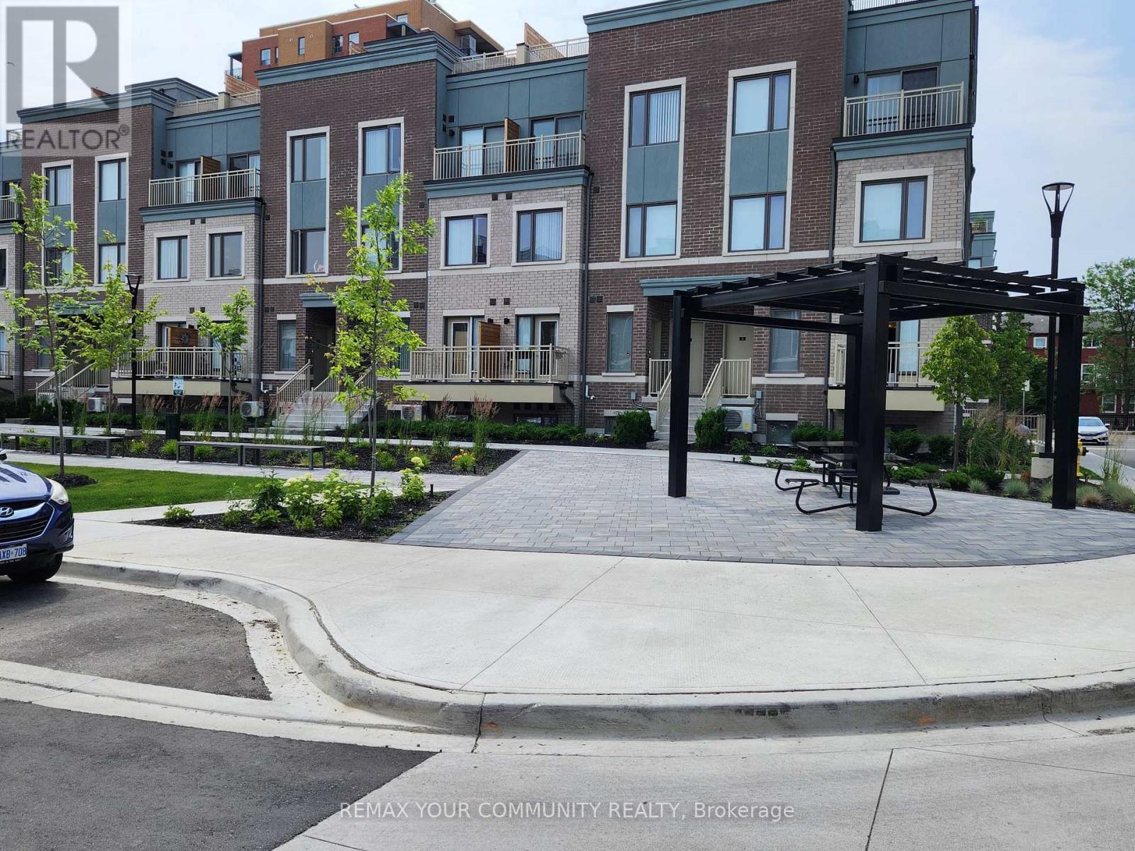 75 - 10 William Jackson Way, Toronto, Ontario  M8V 0J8 - Photo 2 - W12986780