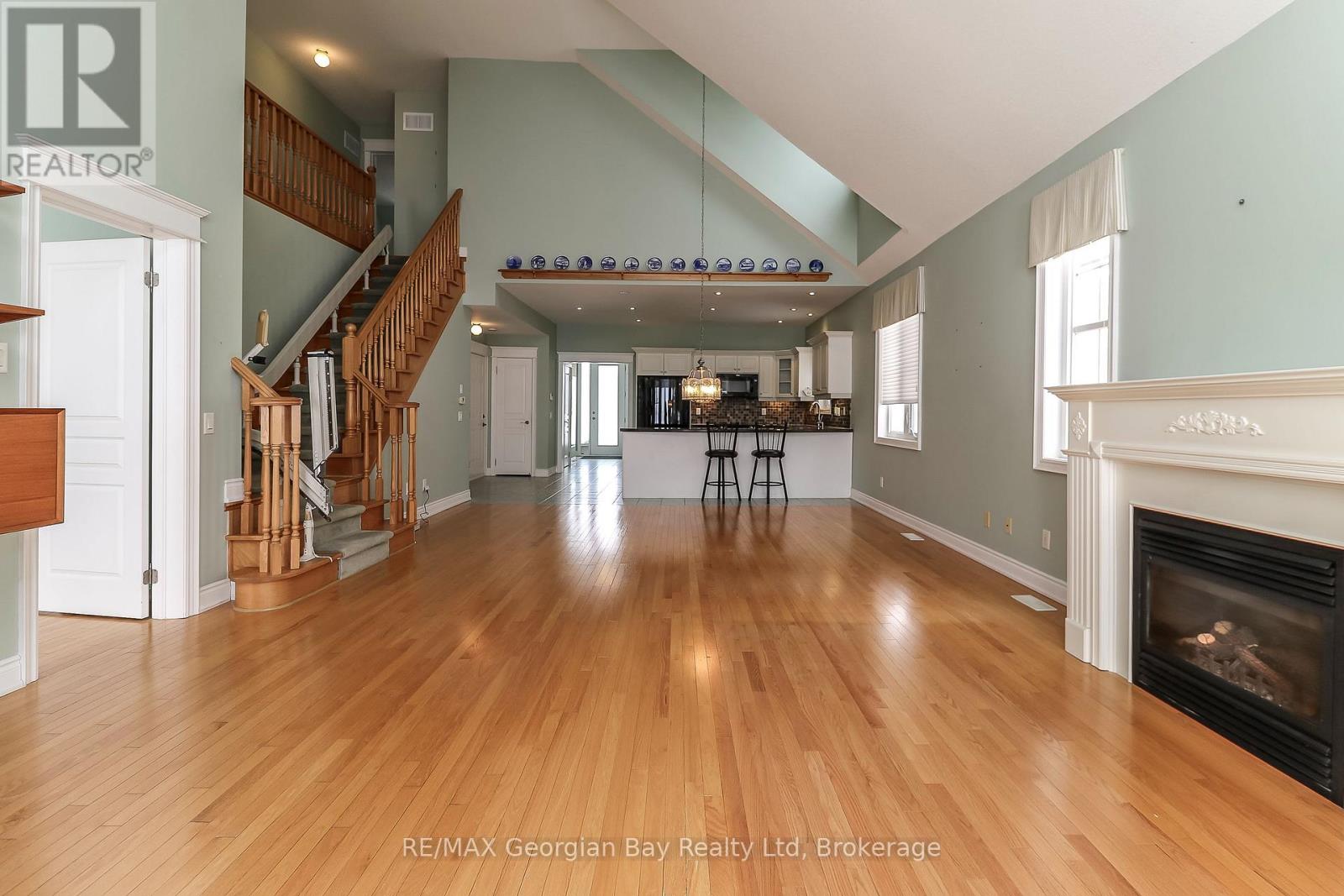 210 Wycliffe Cove, Tay, Ontario  L0K 2A0 - Photo 22 - S12660812