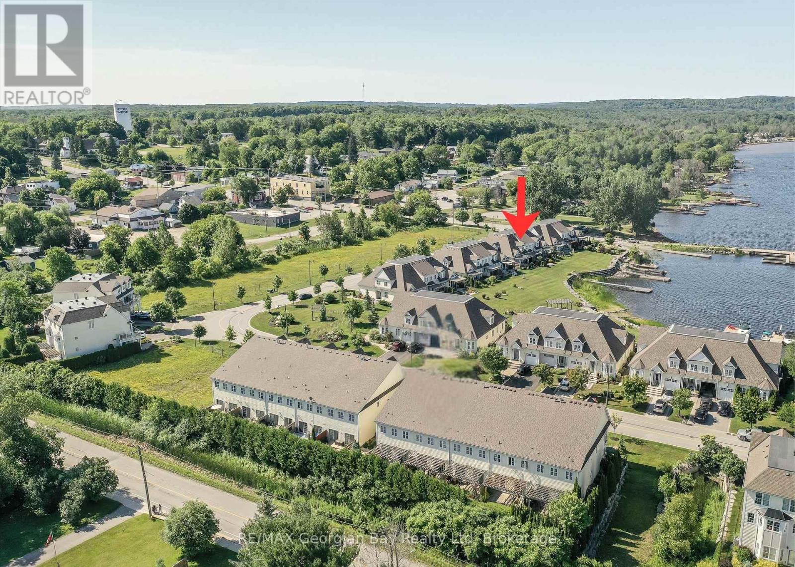 210 Wycliffe Cove, Tay, Ontario  L0K 2A0 - Photo 4 - S12660812