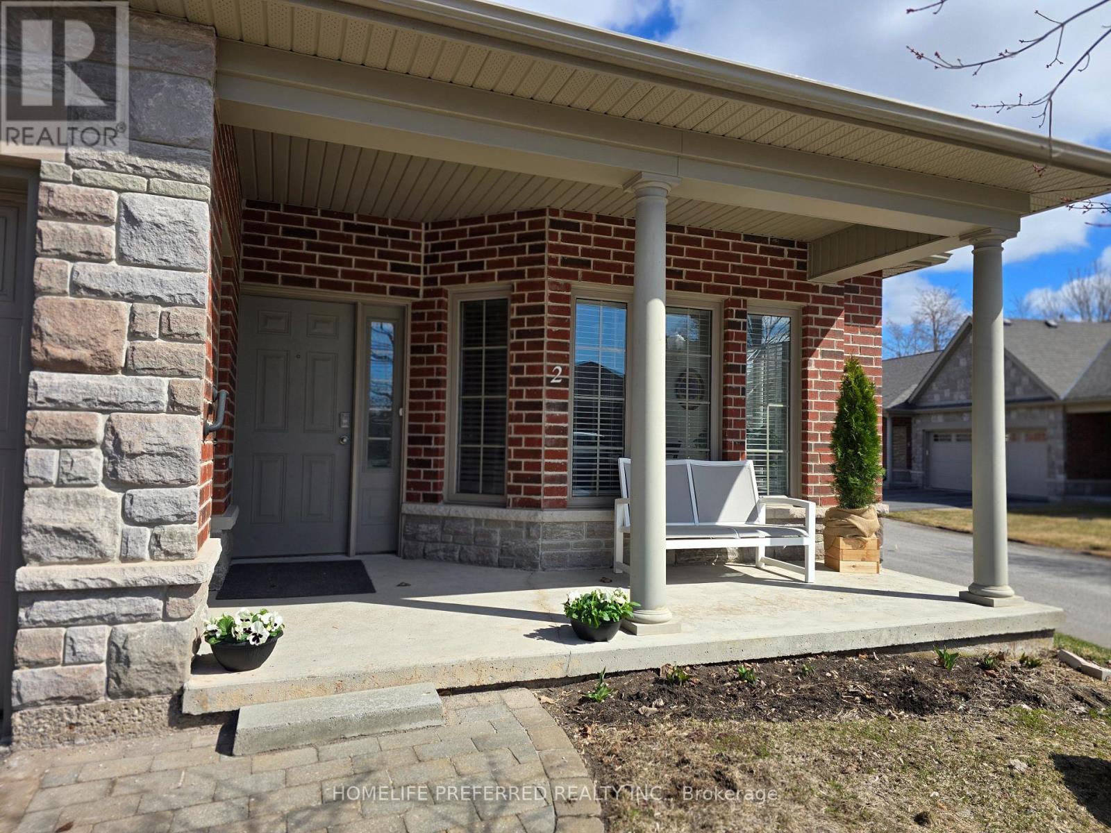 2 Calberry Court, Selwyn, Ontario K0L 2H0 - Photo 3 - X12699972