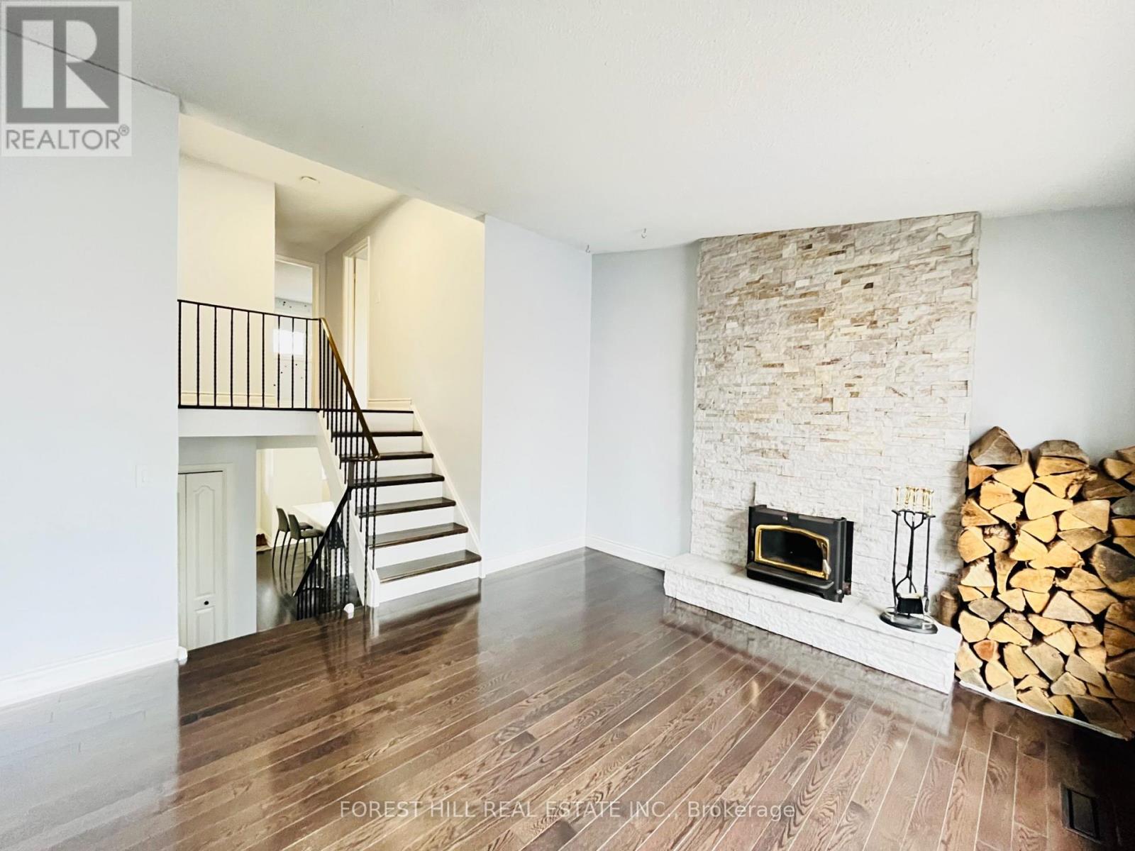 812 Sweetwater Crescent, Mississauga (Lorne Park), Ontario  L5H 4A4 - Photo 22 - W12981710