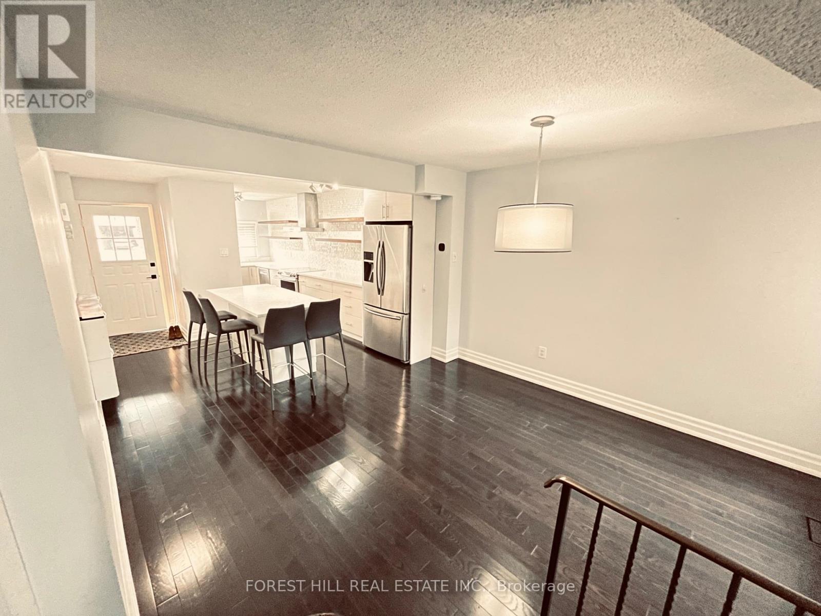 812 Sweetwater Crescent, Mississauga (Lorne Park), Ontario  L5H 4A4 - Photo 24 - W12981710