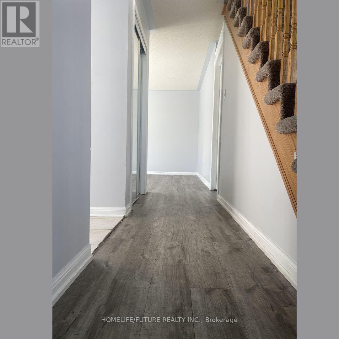 48 Cheetah Crescent, Toronto, Ontario  M1B 6J7 - Photo 8 - E12772428