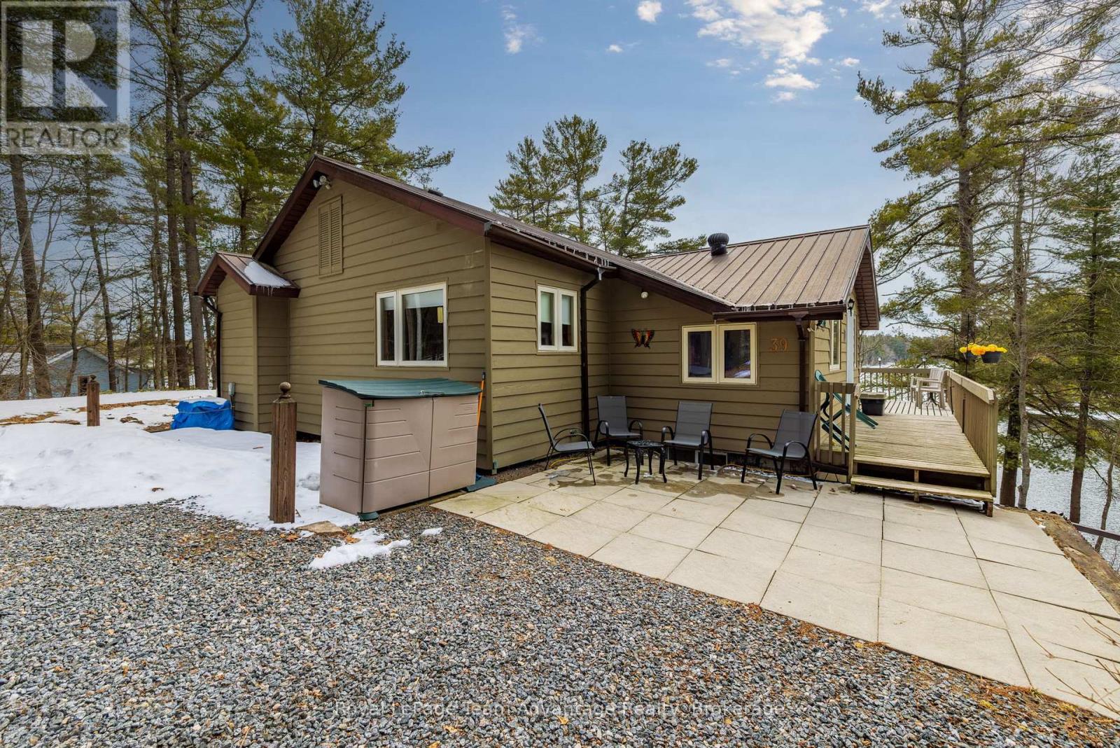 39 Wood Duck Trail, The Archipelago, Ontario  P0G 1K0 - Photo 3 - X12986924