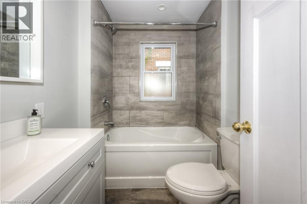 28 Stirling Avenue N, Kitchener, Ontario  N2H 3G5 - Photo 12 - 40814930