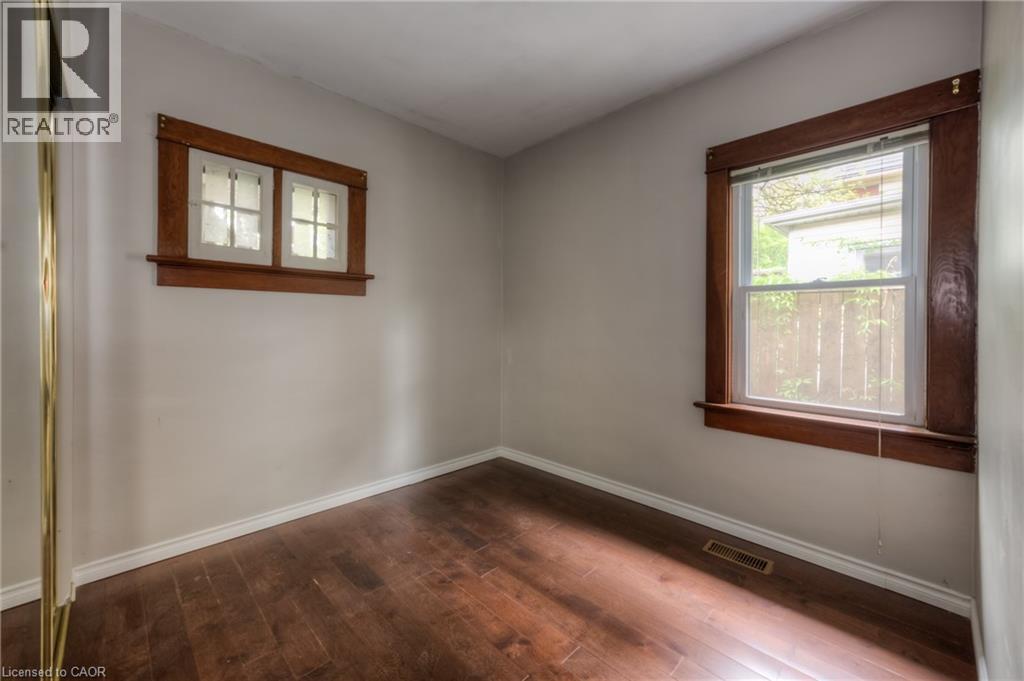 28 Stirling Avenue N, Kitchener, Ontario  N2H 3G5 - Photo 14 - 40814930