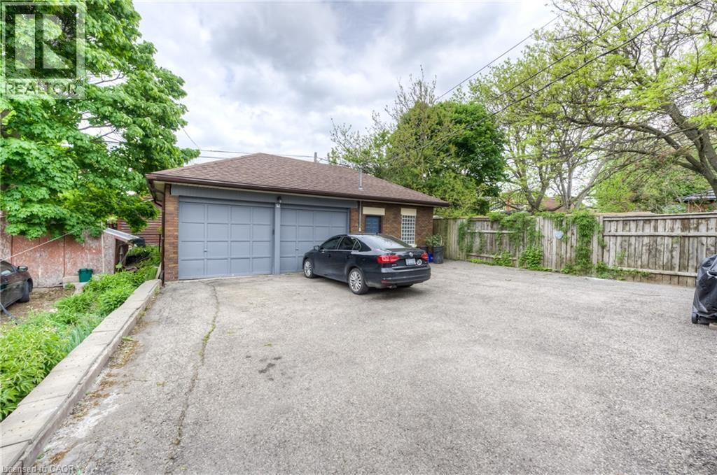 28 Stirling Avenue N, Kitchener, Ontario  N2H 3G5 - Photo 18 - 40814930