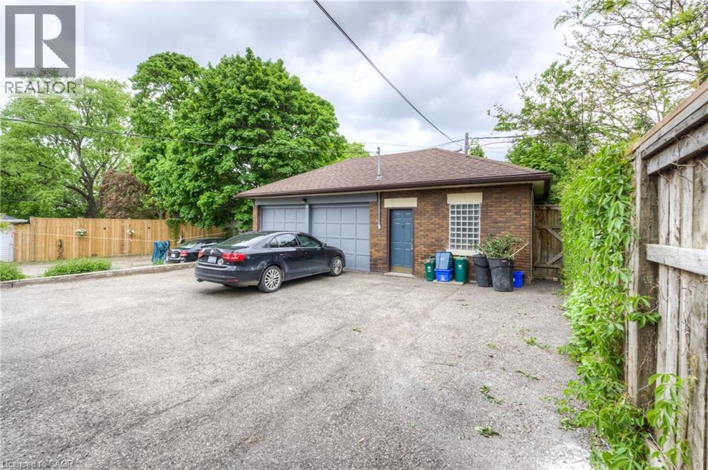 28 Stirling Avenue N, Kitchener, Ontario  N2H 3G5 - Photo 19 - 40814930