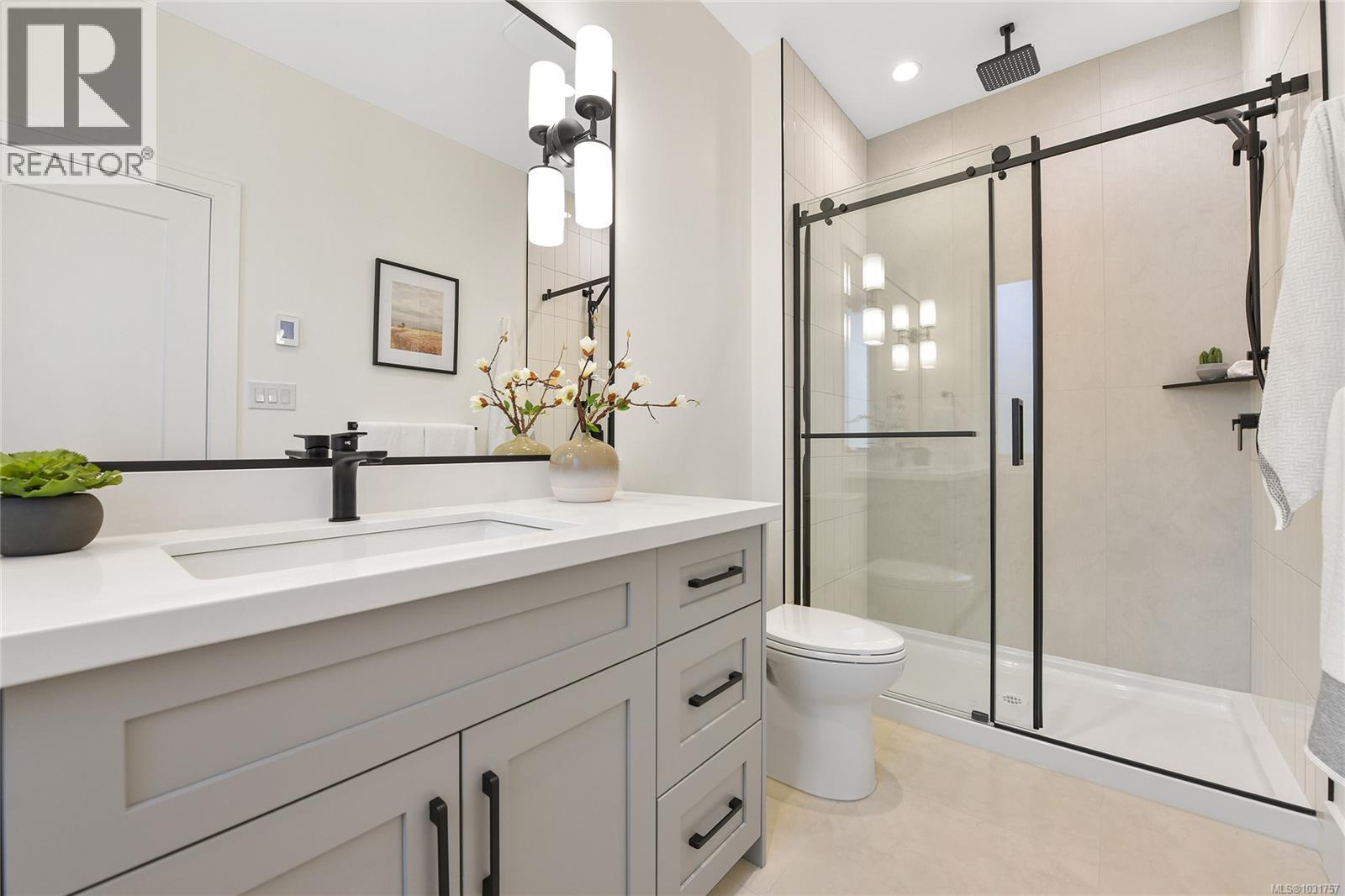 3 930 Falaise Cres, Saanich, British Columbia V8Y 1A3 - Photo 15 - 1031757