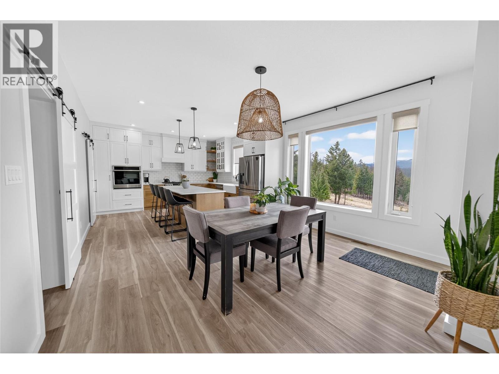 1623 1st Avenue S, Cranbrook, British Columbia  V1C 0E1 - Photo 8 - 10382548