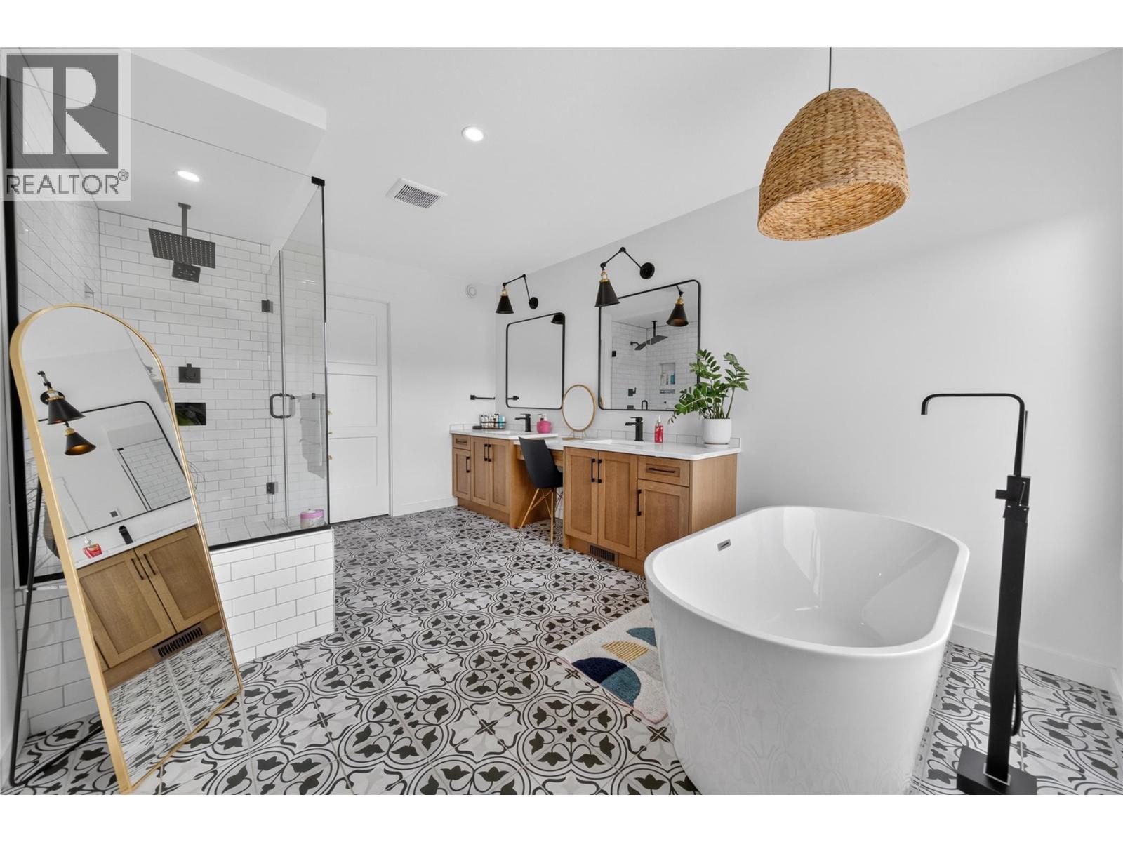 1623 1st Avenue S, Cranbrook, British Columbia  V1C 0E1 - Photo 17 - 10382548