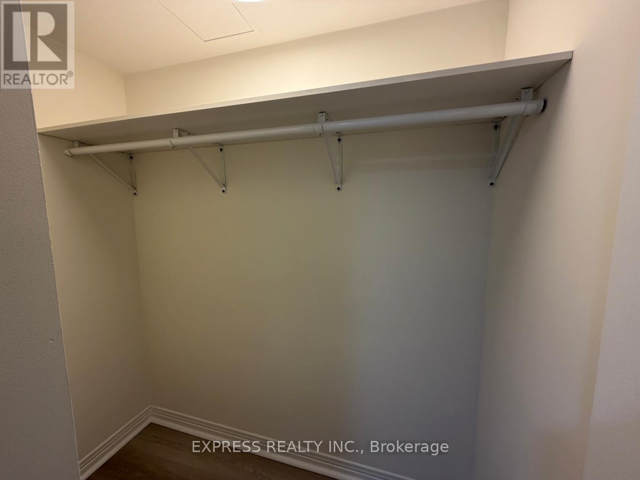 504 - 942 Yonge Street, Toronto, Ontario  M4W 3S8 - Photo 6 - C12986832