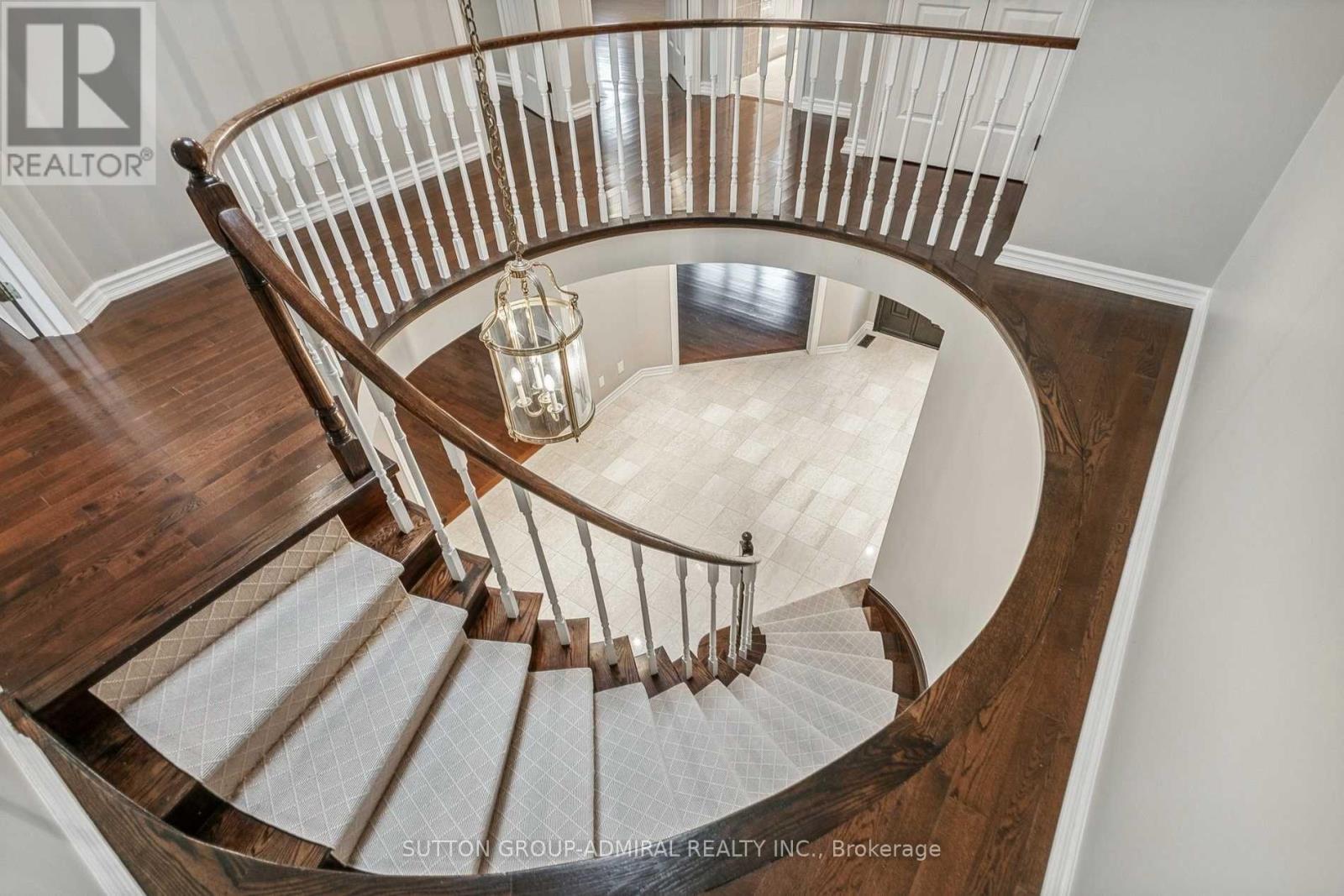 15 Whitehall Road, Toronto, Ontario  M4W 2C5 - Photo 22 - C12986854