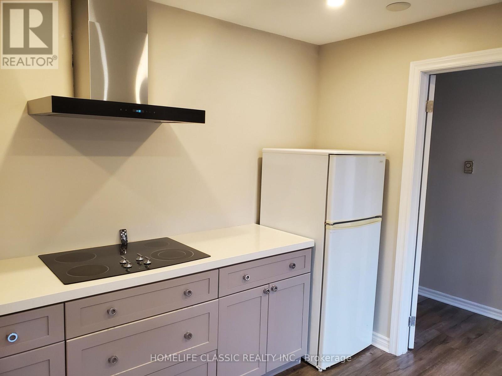 A - 318 Millwood Road, Toronto, Ontario  M4S 1K1 - Photo 5 - C12986872