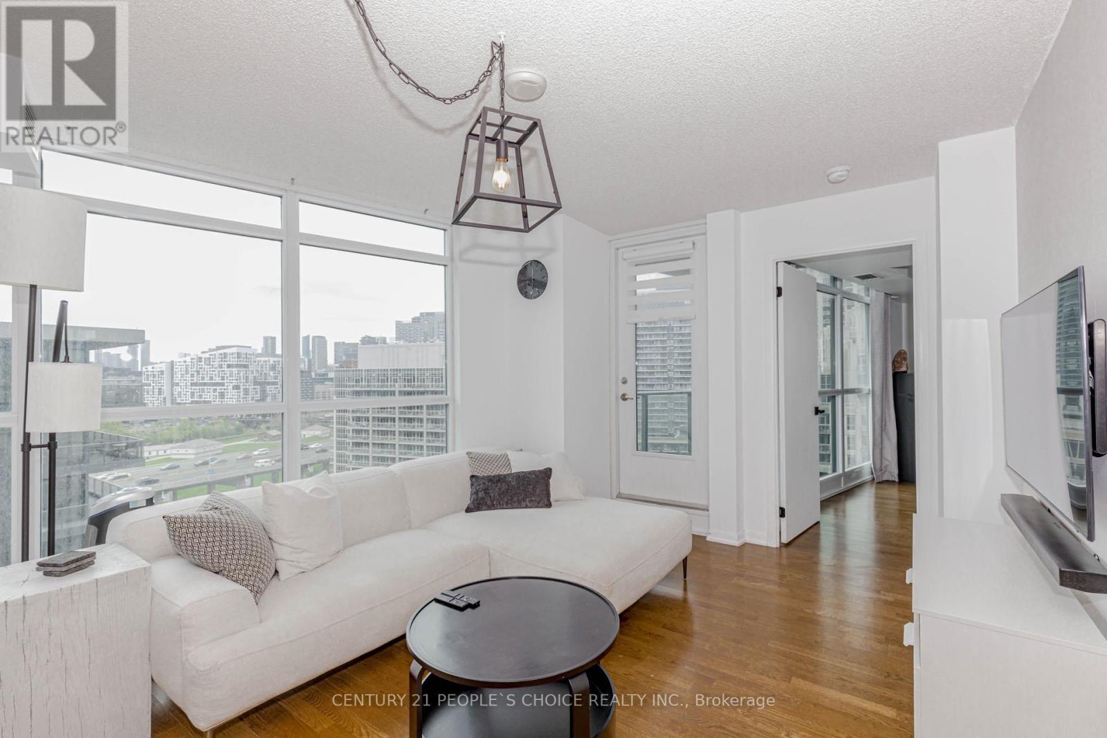 1611 - 215 Fort York Boulevard, Toronto, Ontario  M5V 4A2 - Photo 23 - C12986876