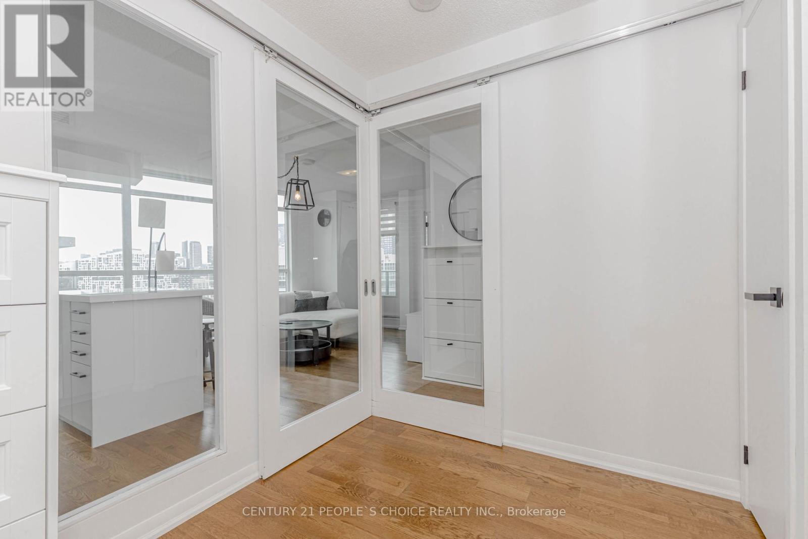 1611 - 215 Fort York Boulevard, Toronto, Ontario  M5V 4A2 - Photo 29 - C12986876