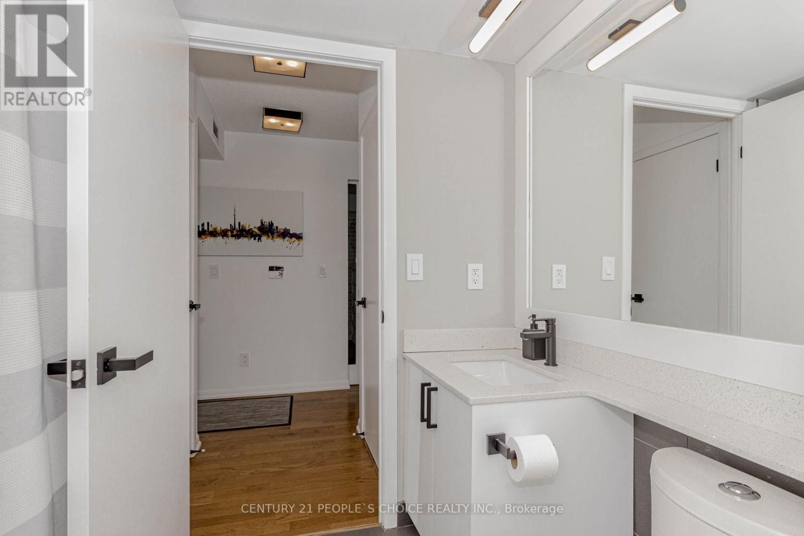 1611 - 215 Fort York Boulevard, Toronto, Ontario  M5V 4A2 - Photo 35 - C12986876