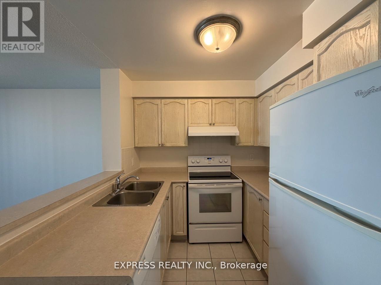 1106 - 29 PEMBERTON AVENUE