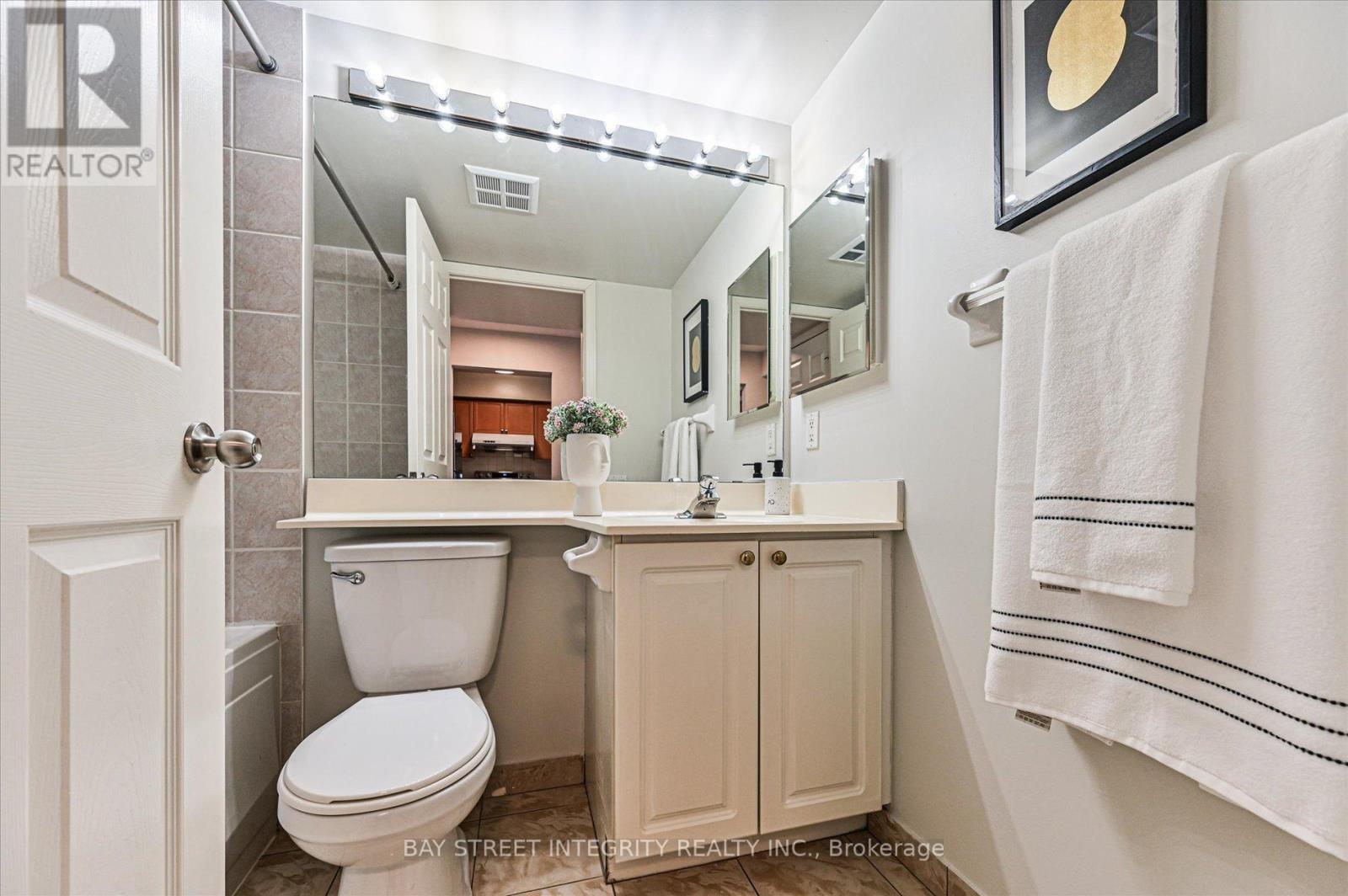 1909 - 33 Empress Avenue, Toronto, Ontario  M2N 6Y7 - Photo 20 - C12986910