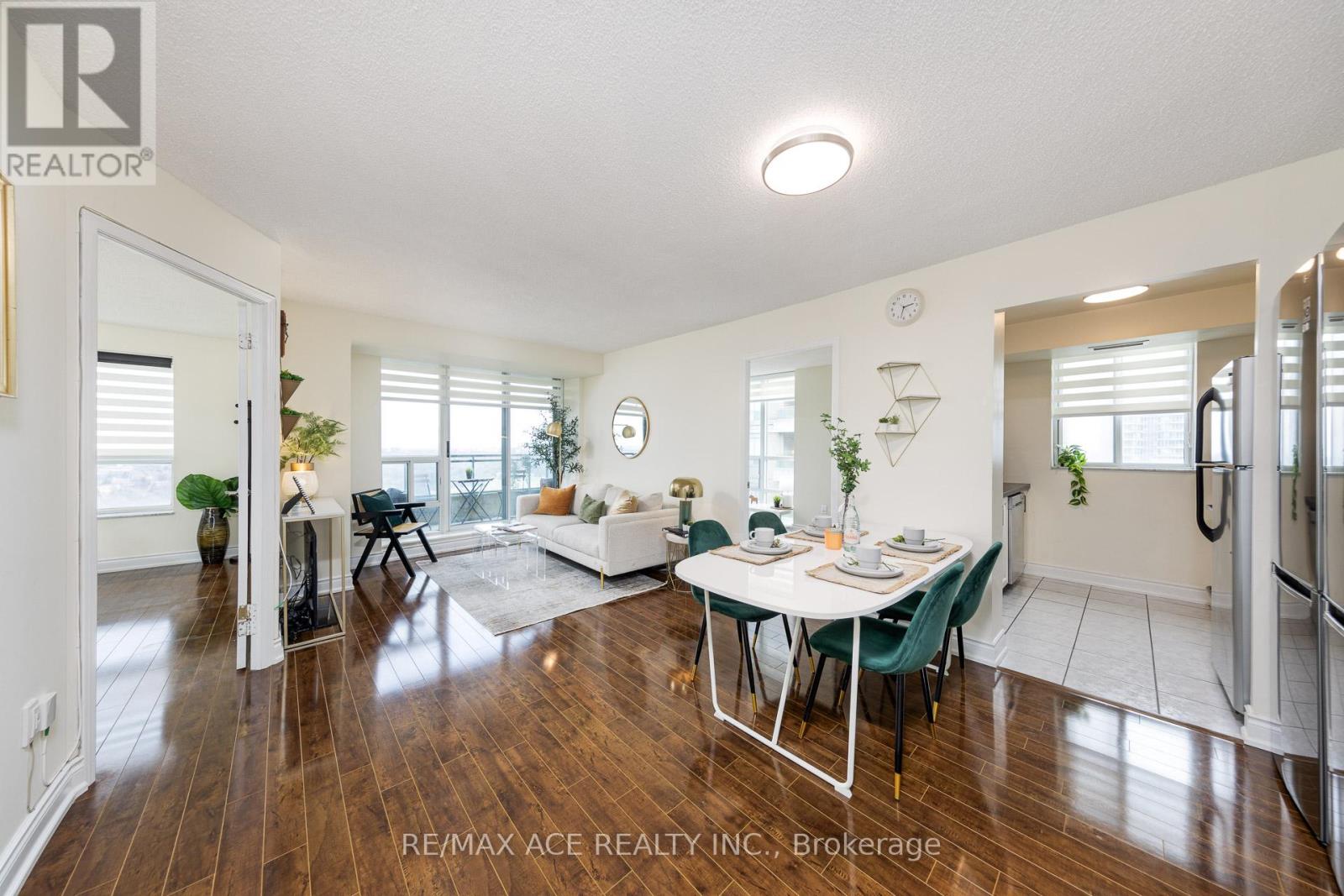 2307 - 1 Pemberton Avenue, Toronto, Ontario  M2M 4L9 - Photo 5 - C12986916