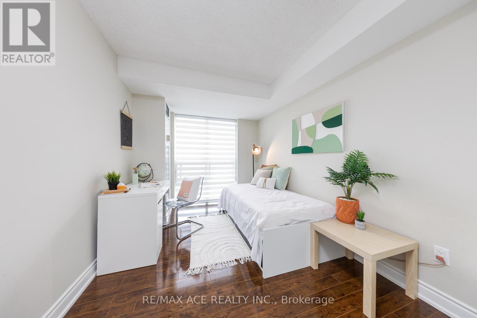 2307 - 1 Pemberton Avenue, Toronto, Ontario  M2M 4L9 - Photo 9 - C12986916