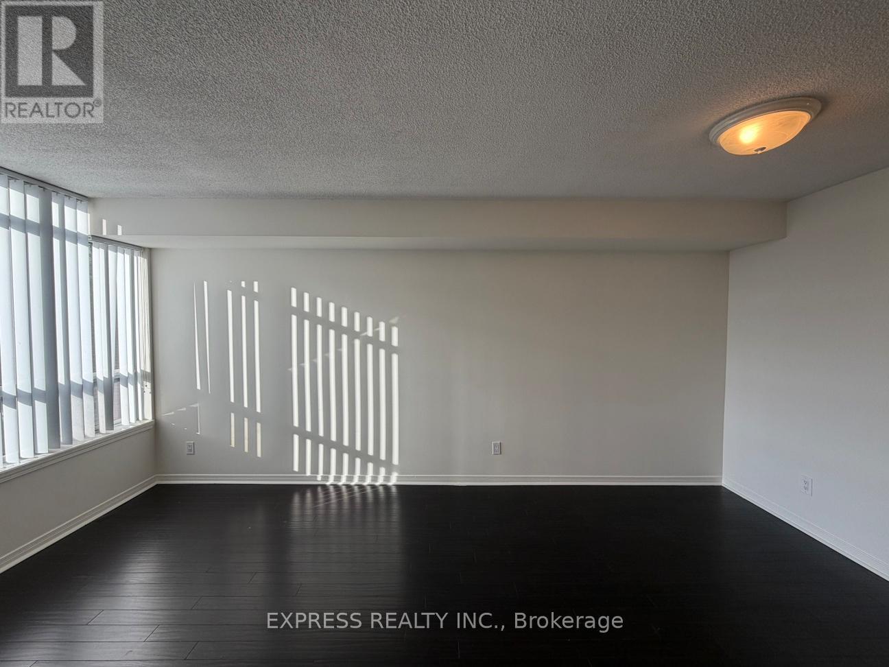 1701 - 8 Hillcrest Avenue, Toronto, Ontario  M2N 6Y6 - Photo 9 - C12986918