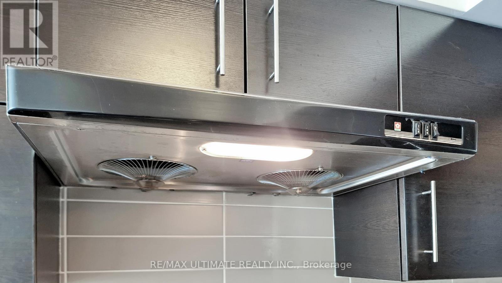 718 - 273 South Park Road, Markham, Ontario  L3T 0B5 - Photo 22 - N12986882