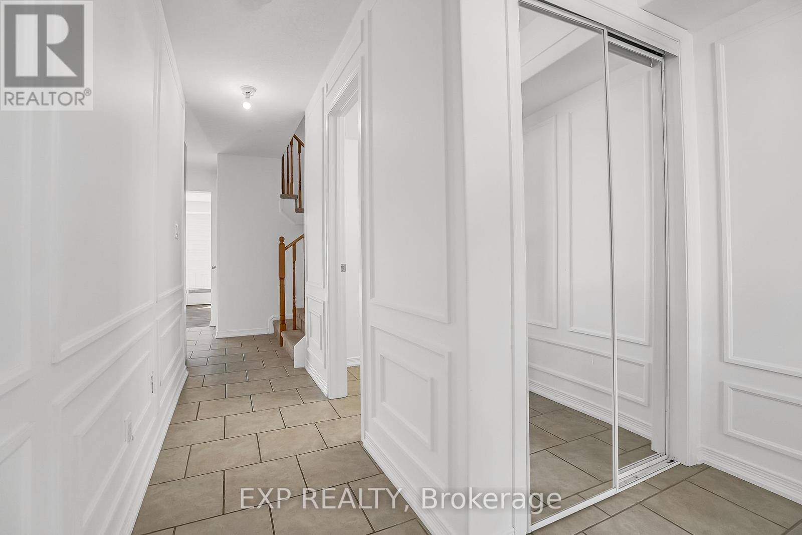 6 - 75 Prince William Way, Barrie (Innis-Shore), Ontario L4M 0A1 - Photo 7 - S12986888