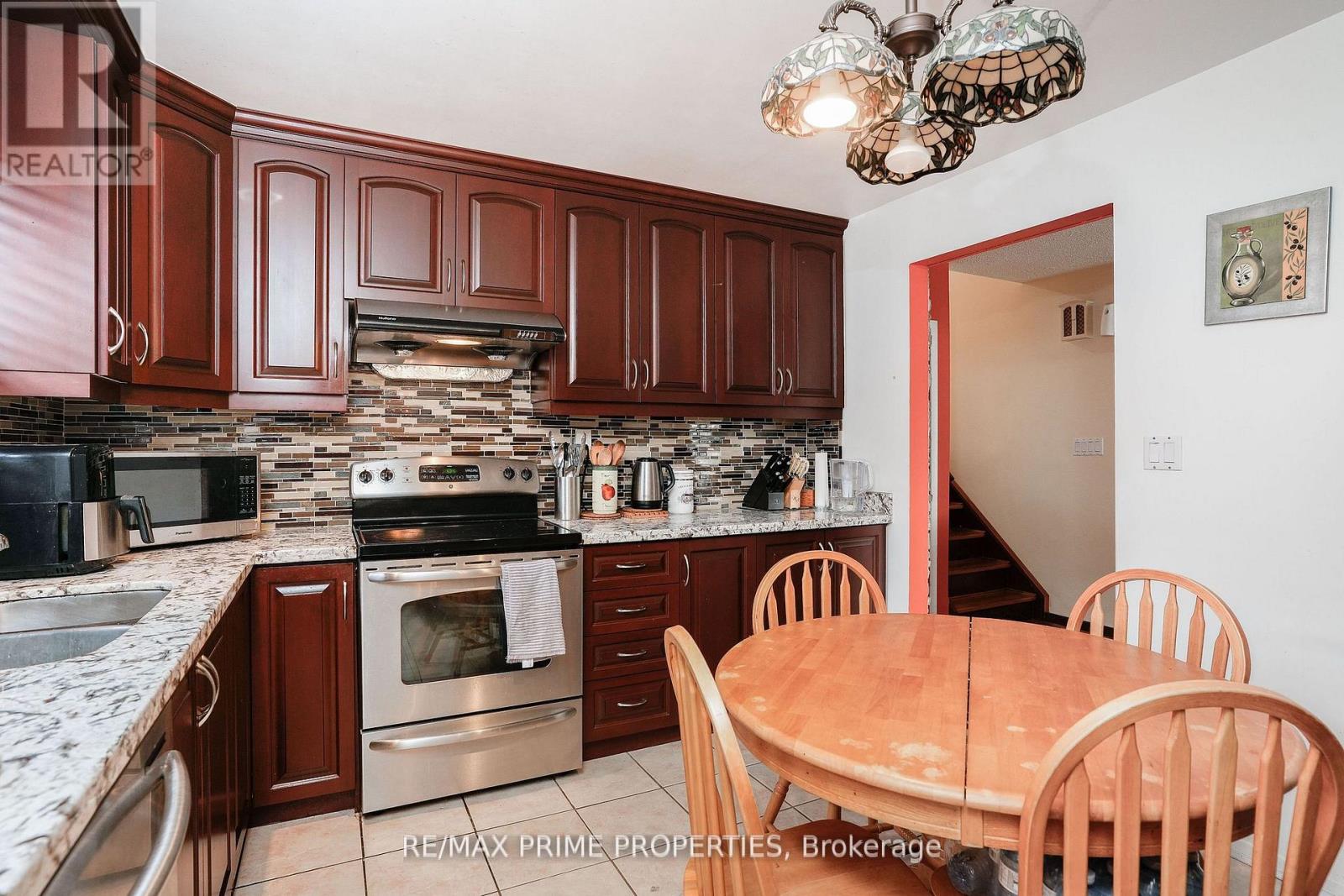 81 Silverstone Drive, Toronto, Ontario  M9V 3G4 - Photo 20 - W12986836