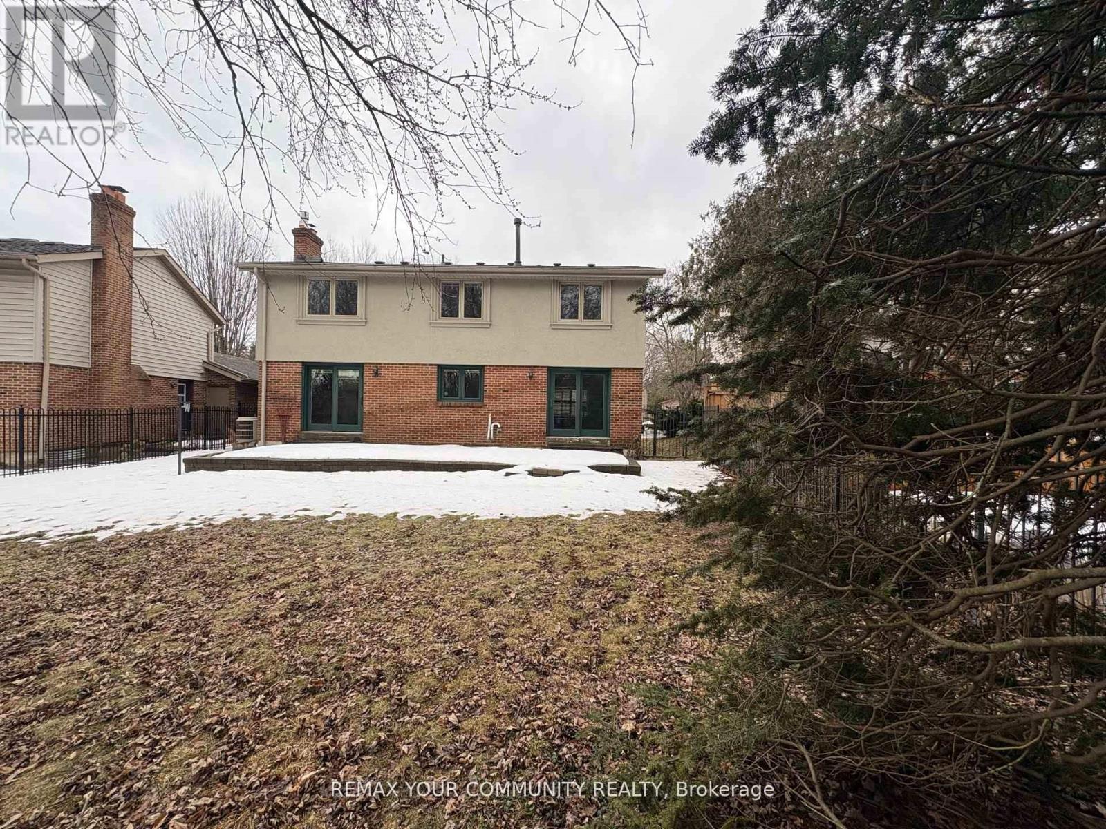 179 Digby Road, Oakville, Ontario  L6J 6A8 - Photo 6 - W12986840