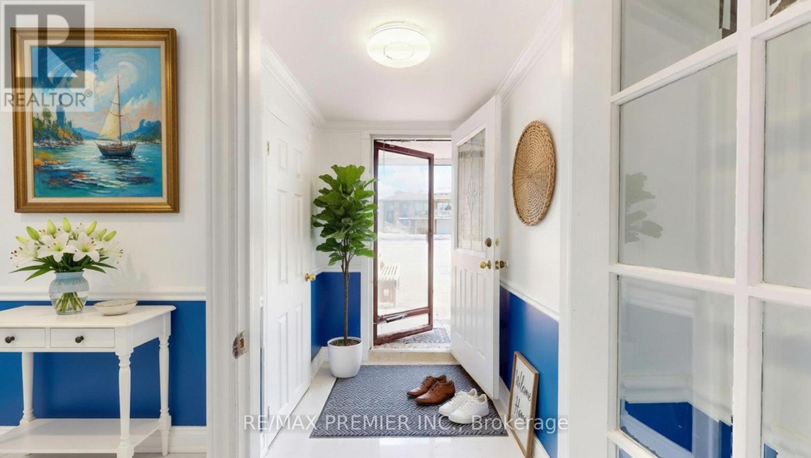 108 Hisey Crescent, Toronto, Ontario  M3N 1V1 - Photo 24 - W12986848