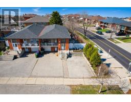 108 HISEY CRESCENT, Toronto, Ontario