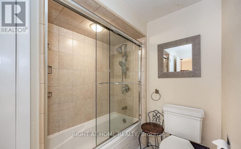 32 - 6679 Shelter Bay Road, Mississauga, Ontario  L5N 2A2 - Photo 11 - W12986864